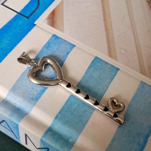925 Sterling Key Pendant